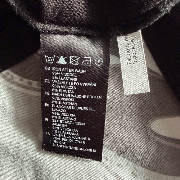 H&M black Basic Top wide neck - Picture 6 of 7